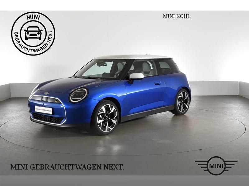 Blau Gebraucht 2024 Mini Cooper SE Favoured Kleinwagen | 33.430 € (Etwas zu teuer) - Bild 1/4