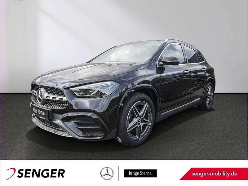 Schwarz Gebraucht 2024 Mercedes GLA200 AMG SUV | 39.870 € (Guter Preis) - Bild 1/3