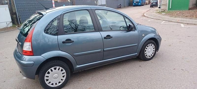 Gebraucht Citroën C3 Exclusive 73 PS (53 kW) 2008 Grau Limousine