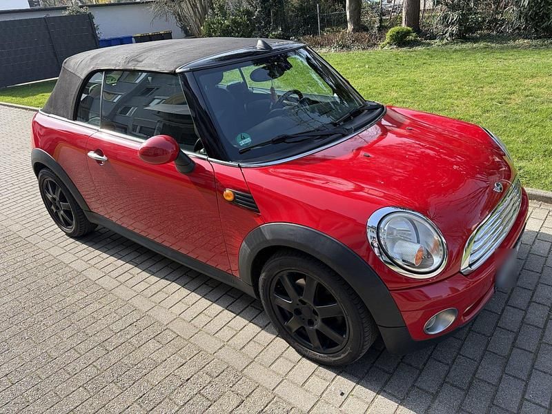 Gebraucht Mini Cooper Cabriolet 120 PS (88 kW) 2010 Rot Cabrio