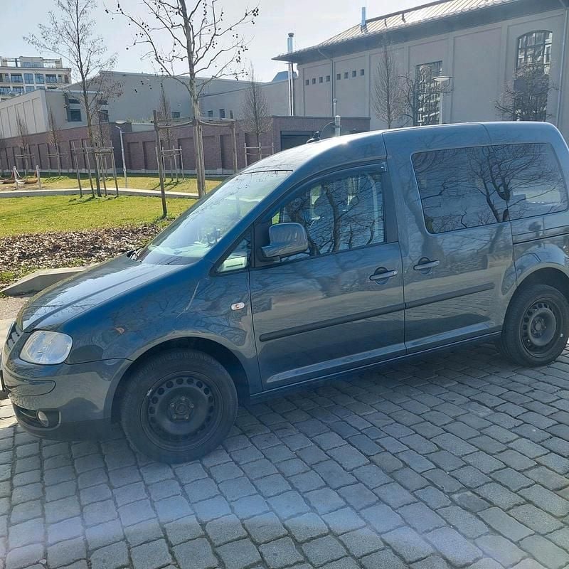 Second-hand VW Caddy 109 CP (80 kW) 2008 Gri Monovolum