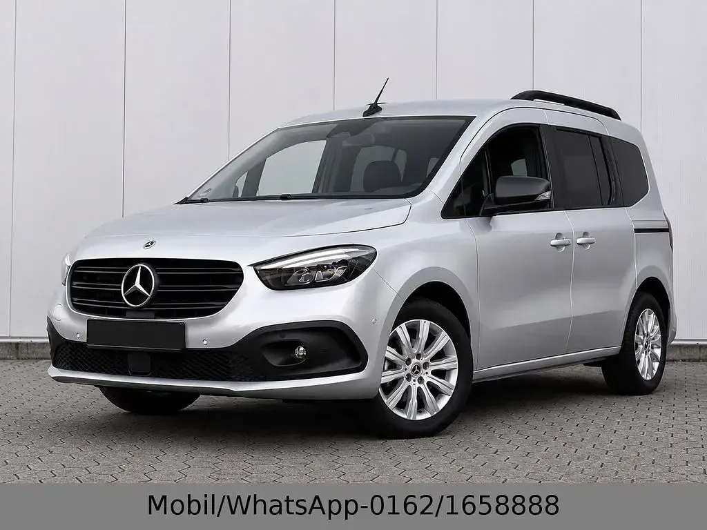 Gebraucht Mercedes Citan 113 131 PS (96 kW) 2022 Silber Van / Kleinbus