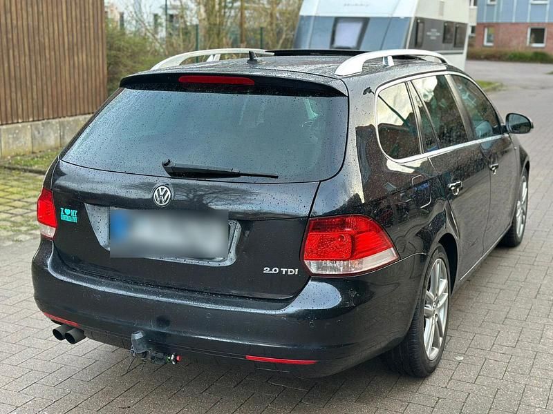 Gebraucht VW Golf VI 140 PS (102 kW) 2010 Schwarz Kleinwagen