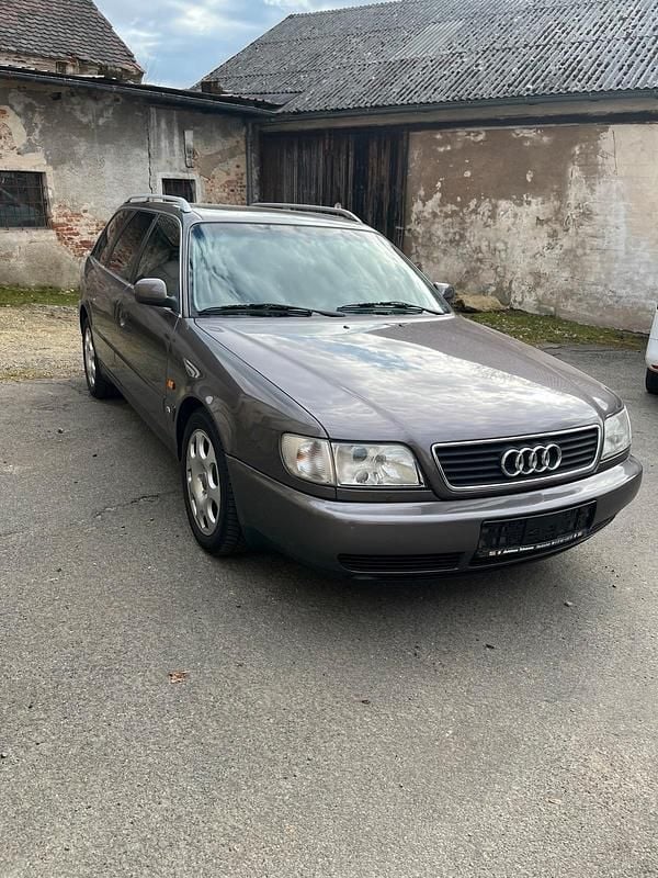 Gebraucht Audi A6 140 PS (102 kW) 1995 Grün Kombi