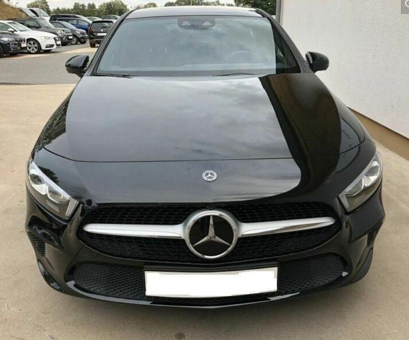 Gebraucht Mercedes A250 Progressive 224 PS (164 kW) 2018 Schwarz Limousine