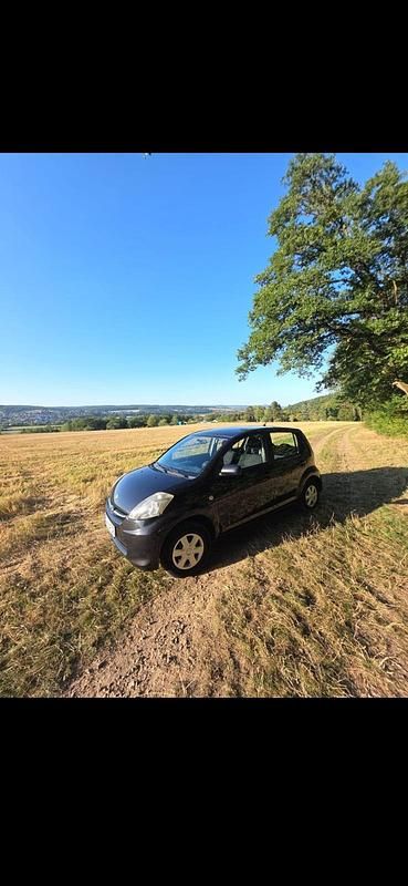 Schwarz Gebraucht 2008 Subaru Justy Kleinwagen | 1.550 € (Guter Preis) - Bild 1/4