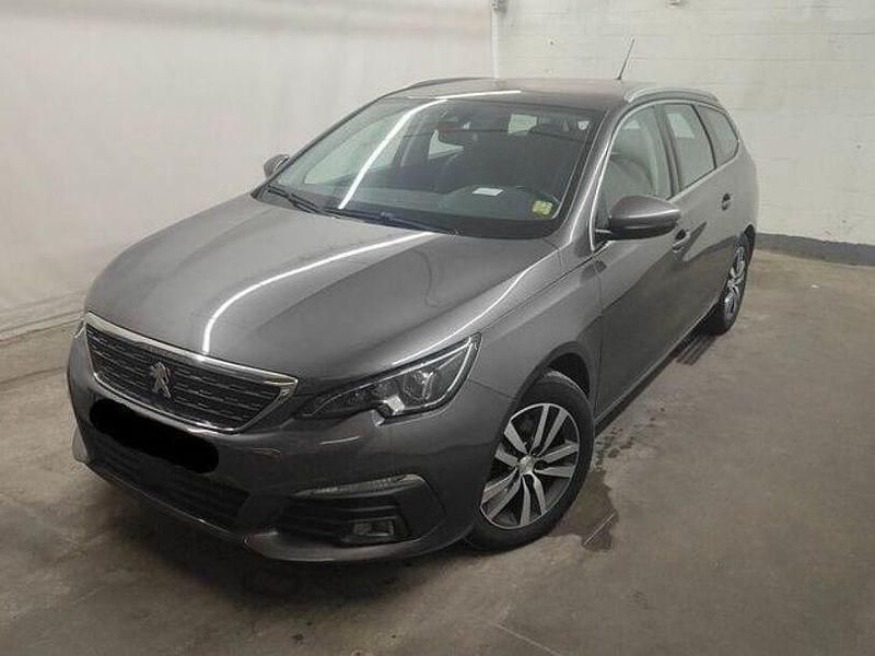 Lackierung platiniumgrau/metall Gebraucht 2020 Peugeot 308 Allure Kombi | 11.690 € (Guter Preis) - Bild 1/4