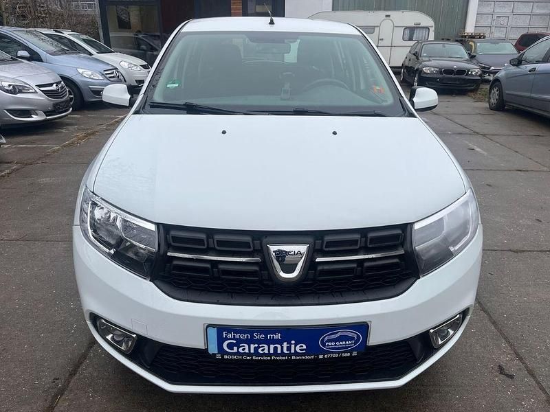 Gebraucht Dacia Sandero Lauréate 90 PS (66 kW) 2017 Weiß Limousine