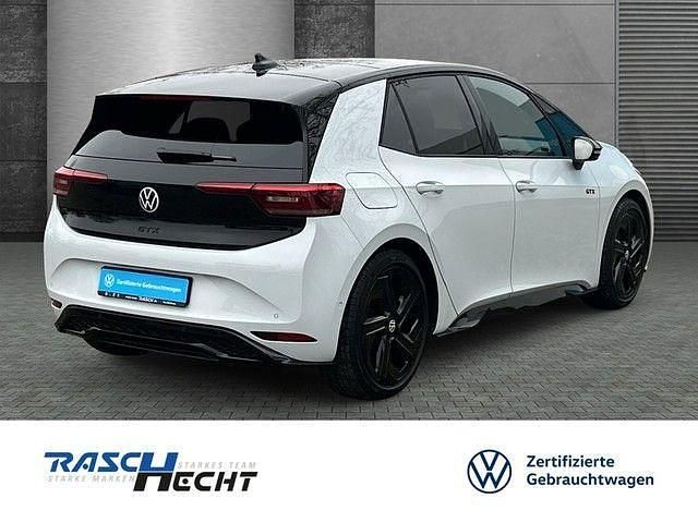 Gebraucht VW ID.3 GTX 239 kW (326 PS) 2025 Gletscherweiß metallic Kleinwagen