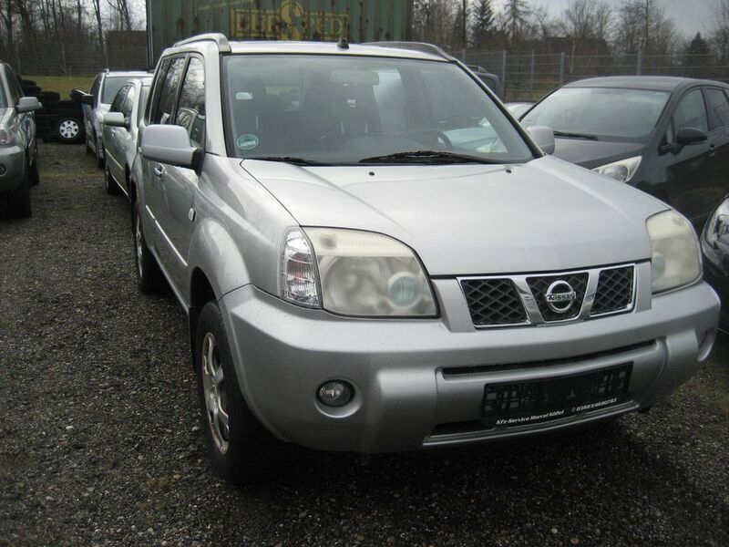 Gebraucht Nissan X-Trail 165 PS (121 kW) 2005 Silber SUV
