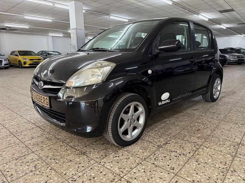 Schwarz Gebraucht 2011 Subaru Justy Trend Kleinwagen | 1.898 € (Fairer Preis) - Bild 1/4