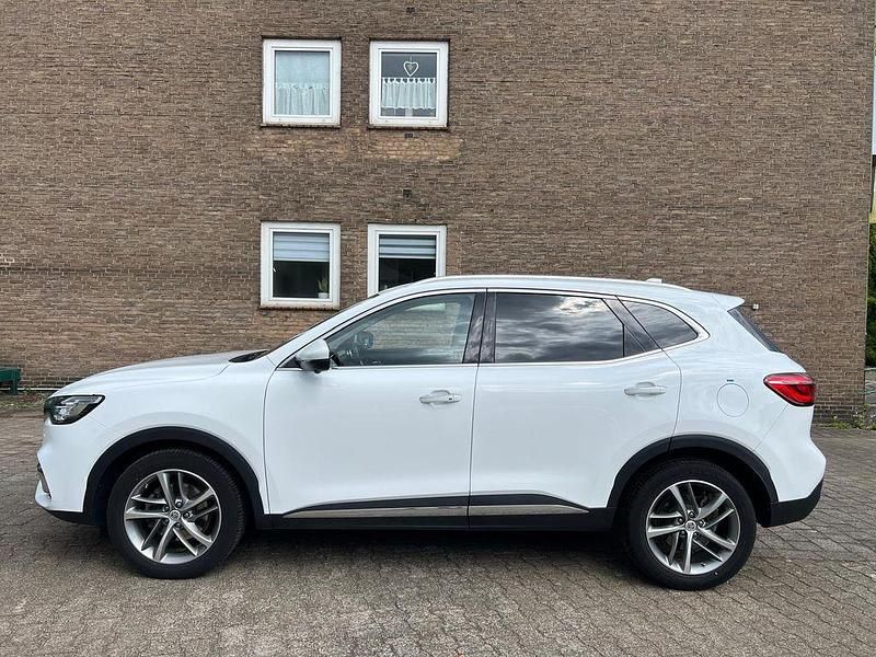 Gebraucht MG EHS Luxury 258 PS (189 kW) 2023 Weiß SUV