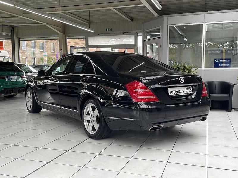 Gebraucht Mercedes S350 258 PS (189 kW) 2011 Schwarz Limousine