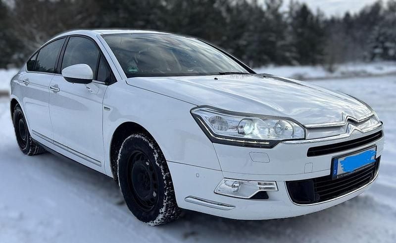 Weiß Gebraucht 2014 Citroën C5 Exclusive Limousine | 6.900 € (Fairer Preis) - Bild 1/4