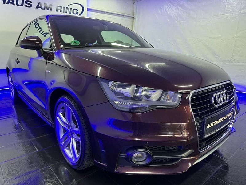 Gebraucht Audi A1 S-Line 185 PS (136 kW) 2012 Rot Kleinwagen