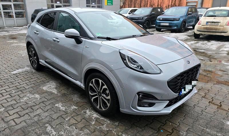 Gebraucht Ford Puma ST-Line 155 PS (114 kW) 2022 Grau SUV