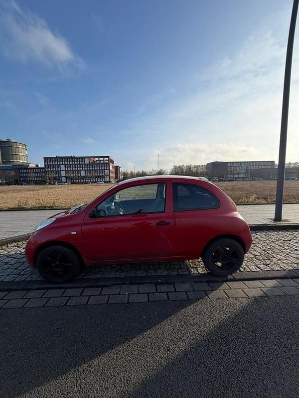 Gebraucht Nissan Micra 65 PS (47 kW) 2005 Rot Kleinwagen