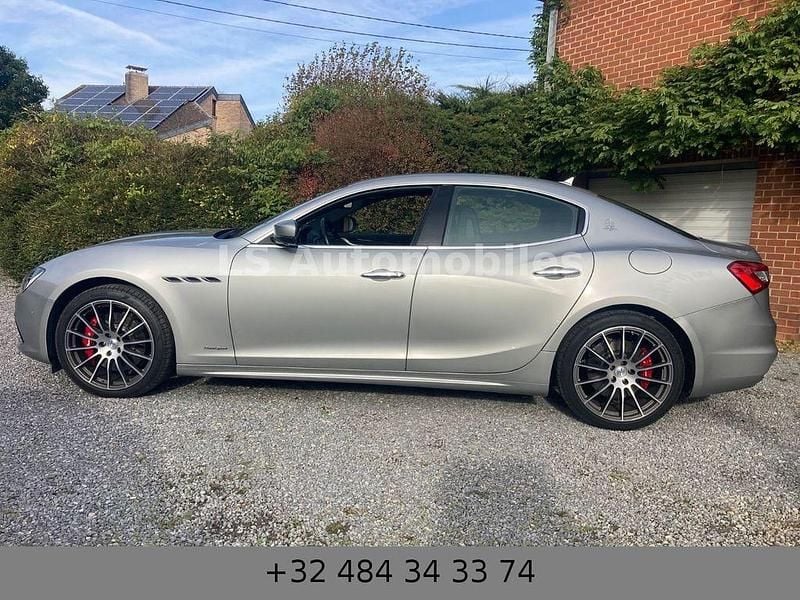 Gebraucht Maserati Ghibli 330 PS (242 kW) 2019 Silber Limousine