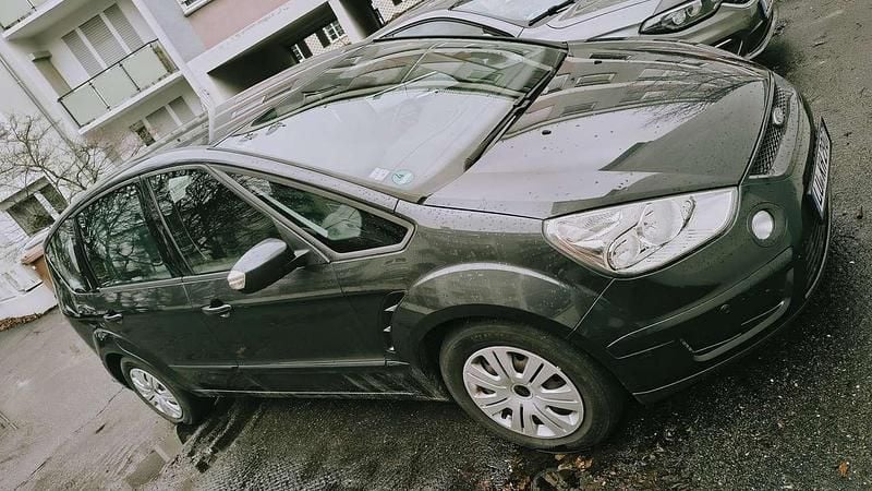 Gebraucht Ford S-MAX Trend 140 PS (102 kW) 2010 Schwarz Van / Kleinbus