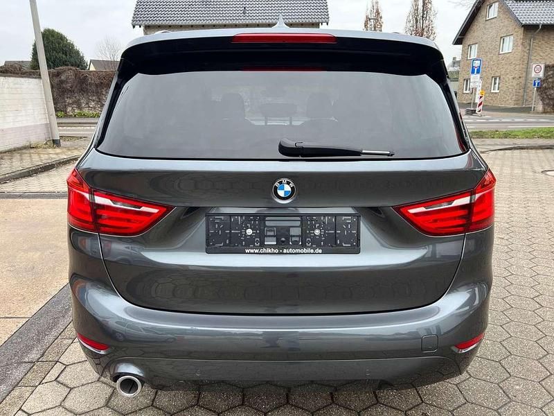 Gebraucht BMW 216 Advantage 116 PS (85 kW) 2021 Mineralgrau metallic Coupé