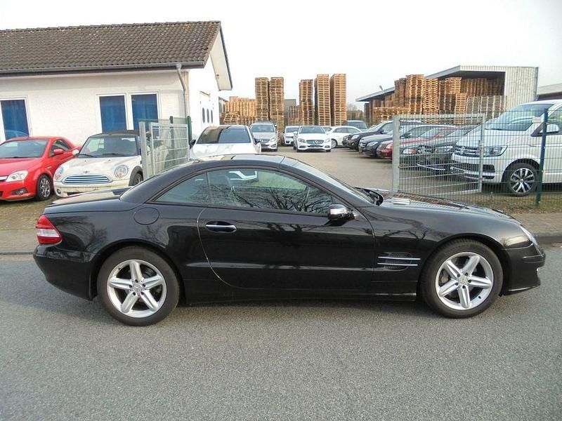 Gebraucht Mercedes SL350 272 PS (200 kW) 2007 Schwarz Cabrio