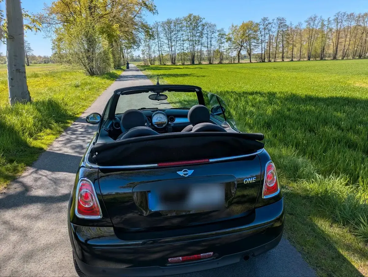 Occasion Mini One Cabriolet 98 ch (72 kW) 2012 Noir Cabriolet