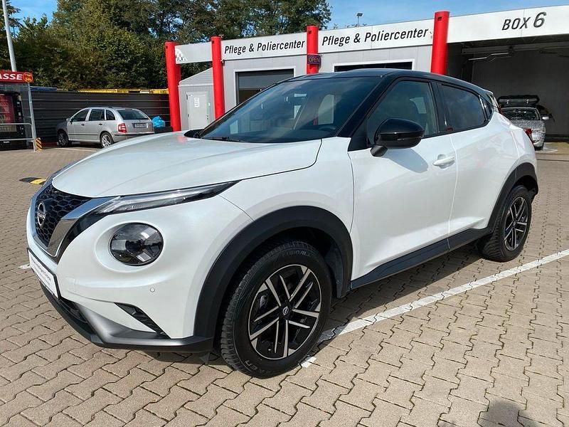 Weiß Gebraucht 2025 Nissan Juke N-Connecta SUV | 21.490 € (Etwas zu teuer) - Bild 1/4