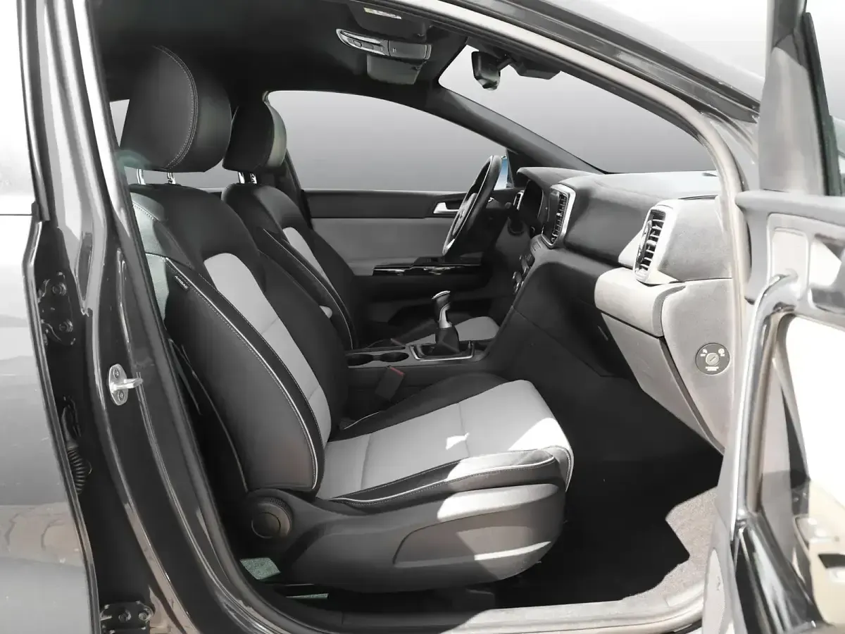 Gebraucht Kia Sportage 177 PS (130 kW) 2020 Grau SUV