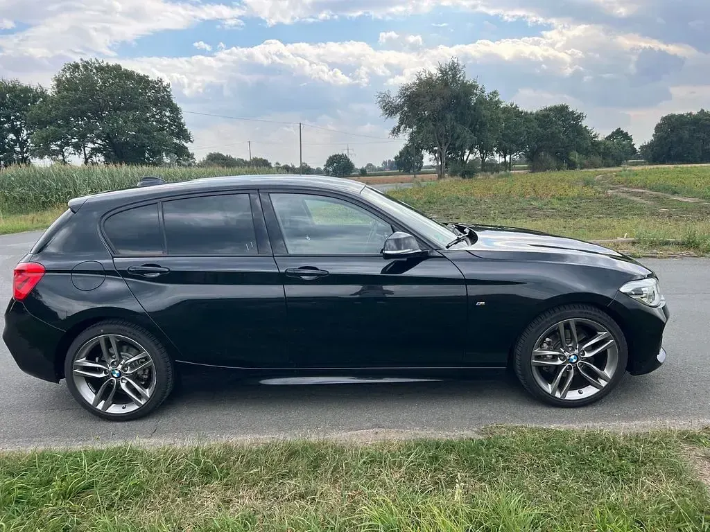 Gebraucht BMW 120 M Sport 177 PS (130 kW) 2015 Schwarz Kleinwagen