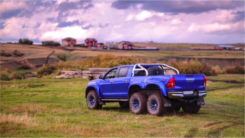 Toyota hilux 6x6