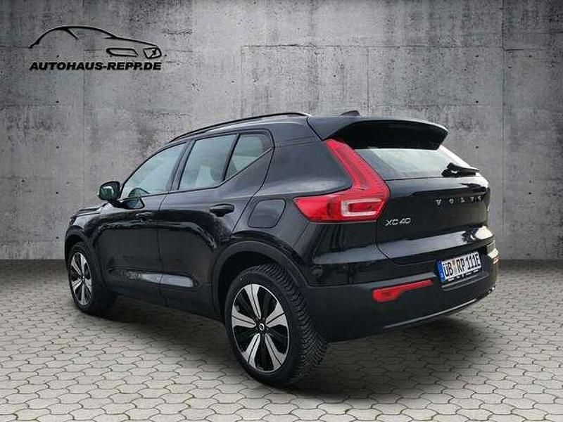 Gebraucht Volvo XC40 Ultimate 169 kW (231 PS) 2022 Onyx black (metallic) SUV