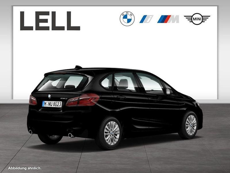 Gebraucht BMW 218 Active Tourer Advantage 150 PS (110 kW) 2021 Schwarz Van / Kleinbus