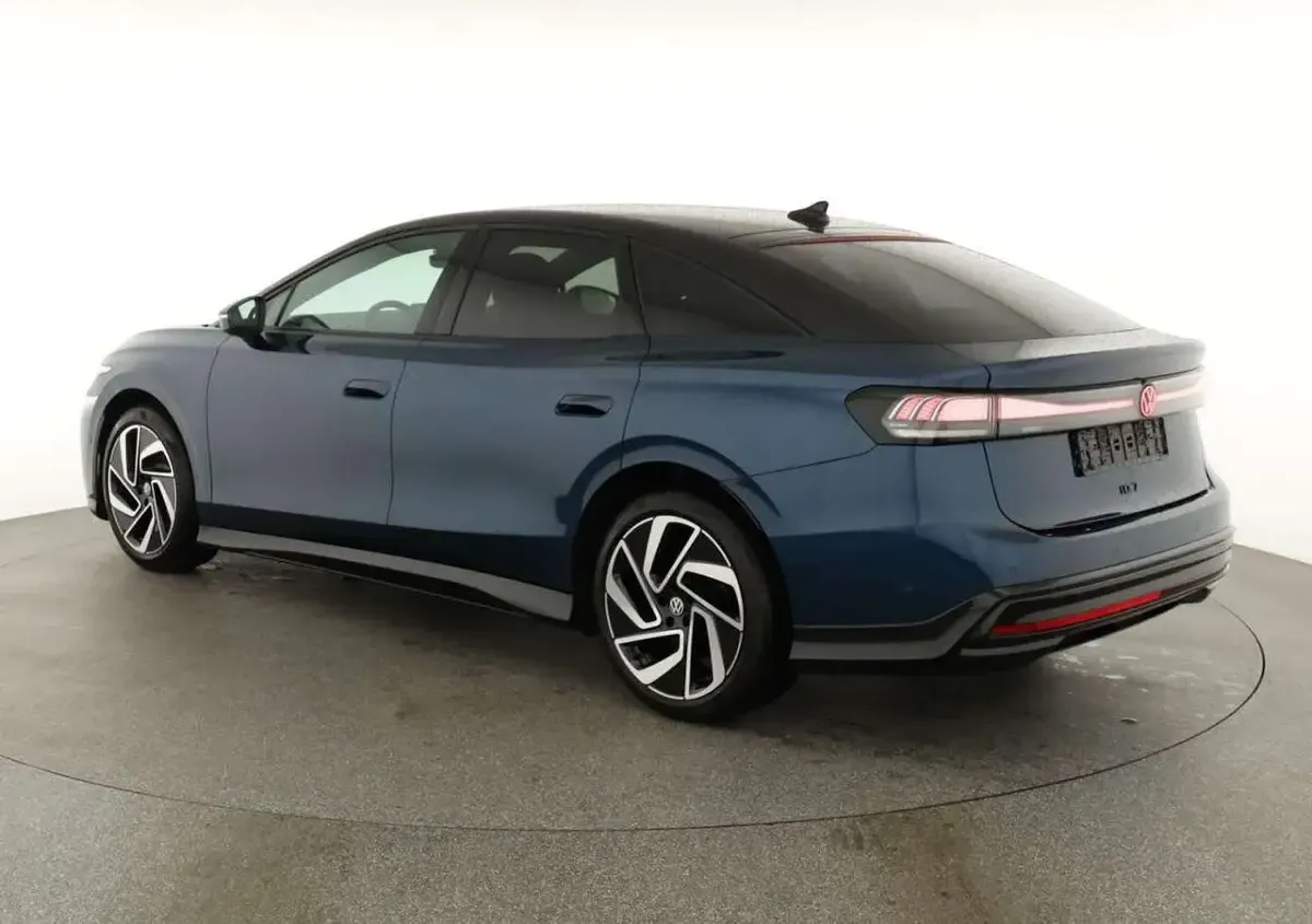 Neu VW ID.7 Pro 210 kW (286 PS) 2026 Aquamarinblau metallic/ ... Limousine