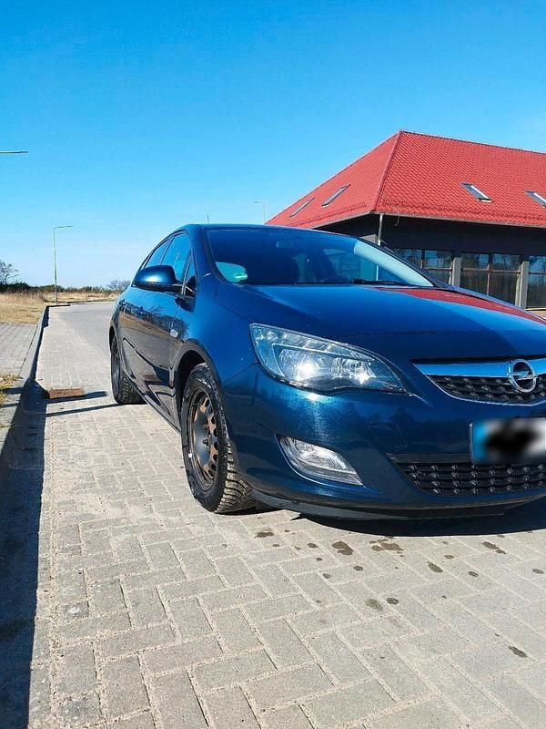 Gebraucht Opel Astra Eco 110 PS (80 kW) 2011 Blau Coupé