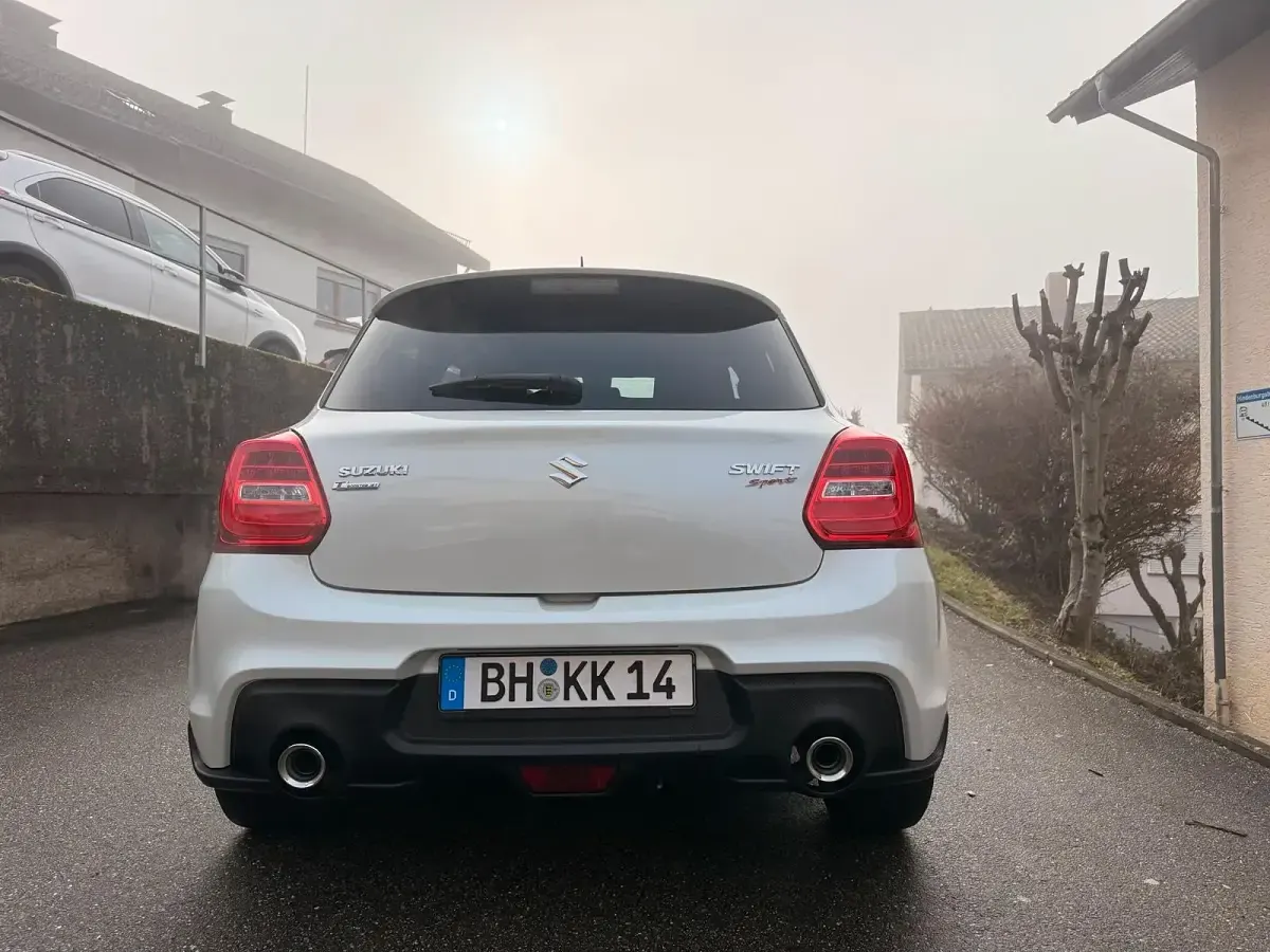 Gebraucht Suzuki Swift Sport 140 PS (102 kW) 2019 Weiß Kleinwagen