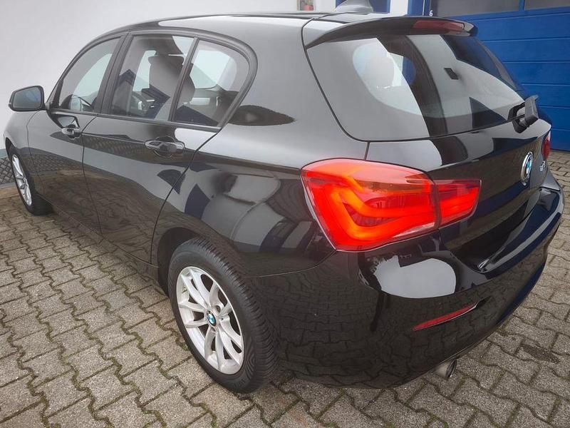 Używany BMW 118 136 KM (100 kW) 2018 Czarny Hatchback