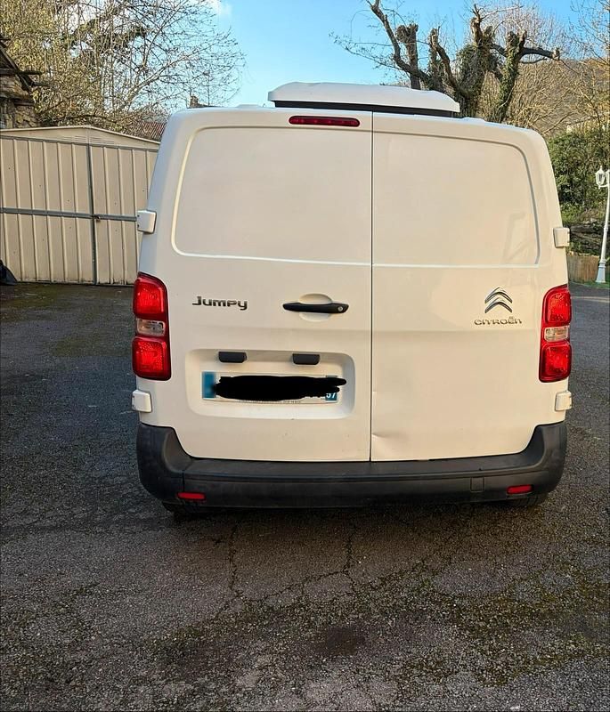 Gebraucht Citroën Jumpy 116 PS (85 kW) 2017 Weiß Van / Kleinbus