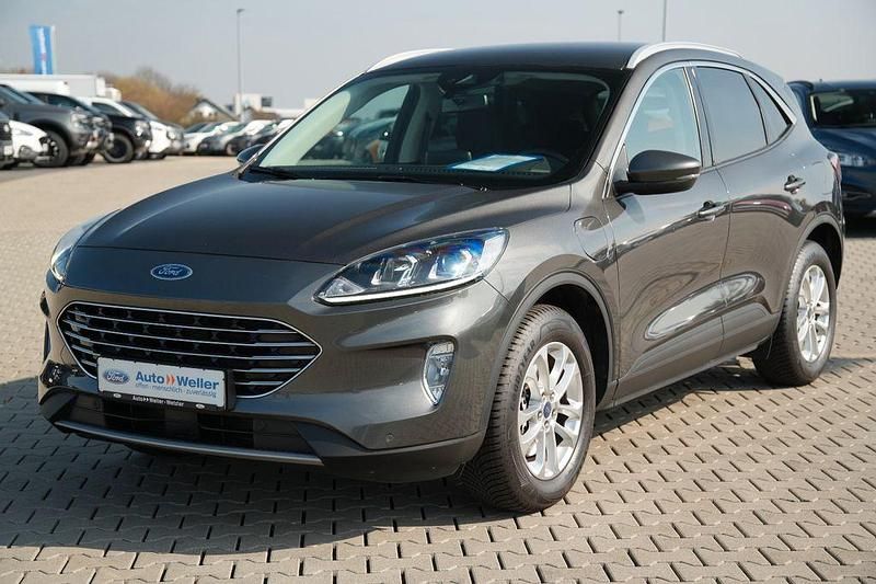 Gebraucht Ford Kuga Titanium 224 PS (164 kW) 2021 Grau SUV