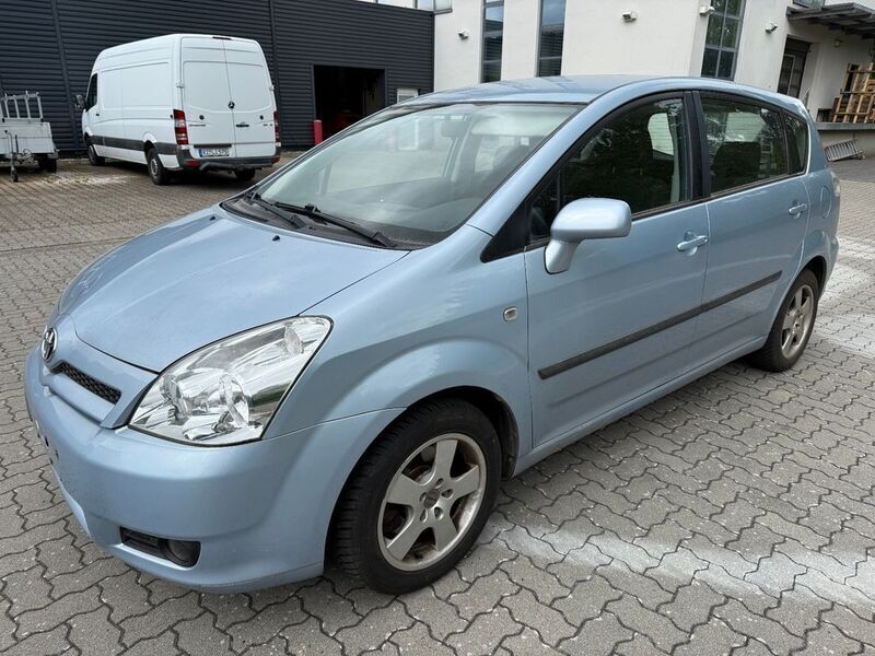 Blau Gebraucht 2006 Toyota Corolla Verso Luna Van / Kleinbus | 3.500 € (Superpreis) - Bild 1/4