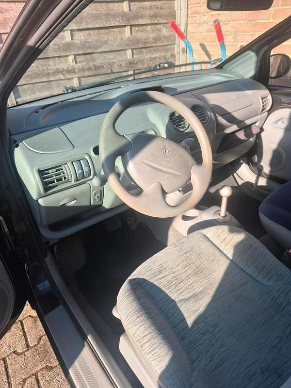 Gebraucht Renault Twingo 75 PS (55 kW) 2006 Schwarz Kleinwagen