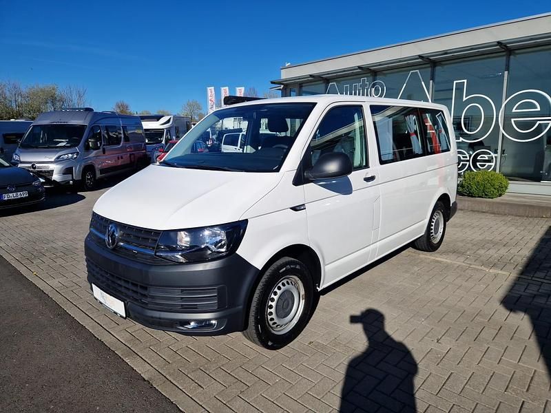 Gebraucht VW Transporter 102 PS (75 kW) 2017 Candyweiß Van