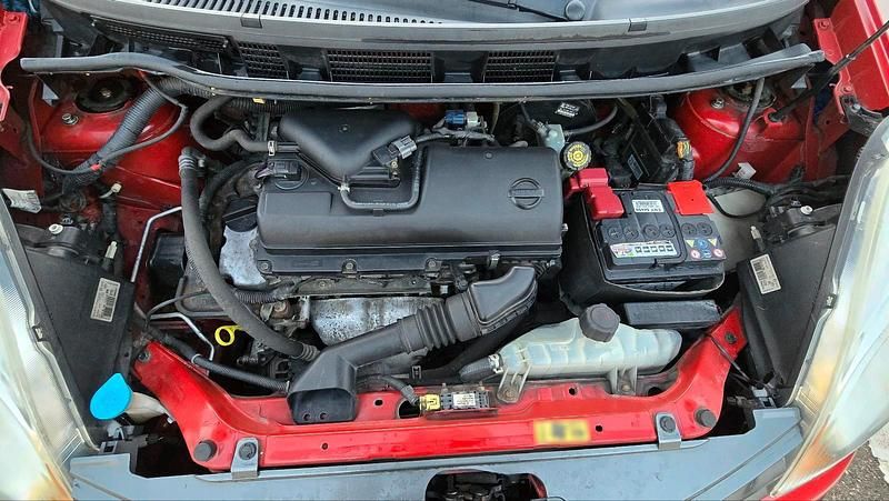 Gebraucht Nissan Note 88 PS (64 kW) 2006 Rot Kleinwagen