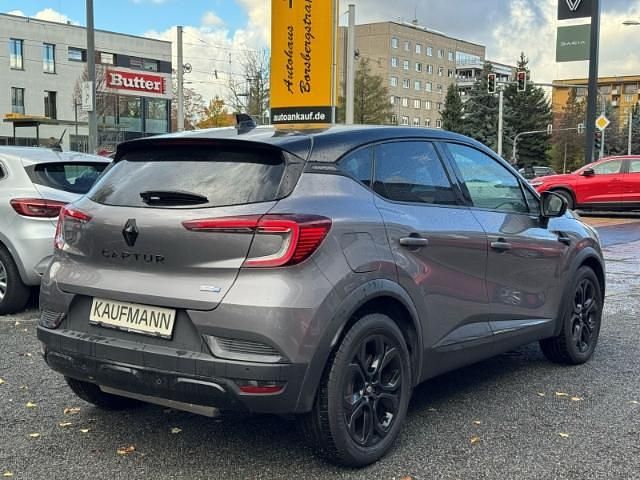 Gebraucht Renault Captur Rive Gauche 158 PS (116 kW) 2022 Grau kng + schwarz gne SUV