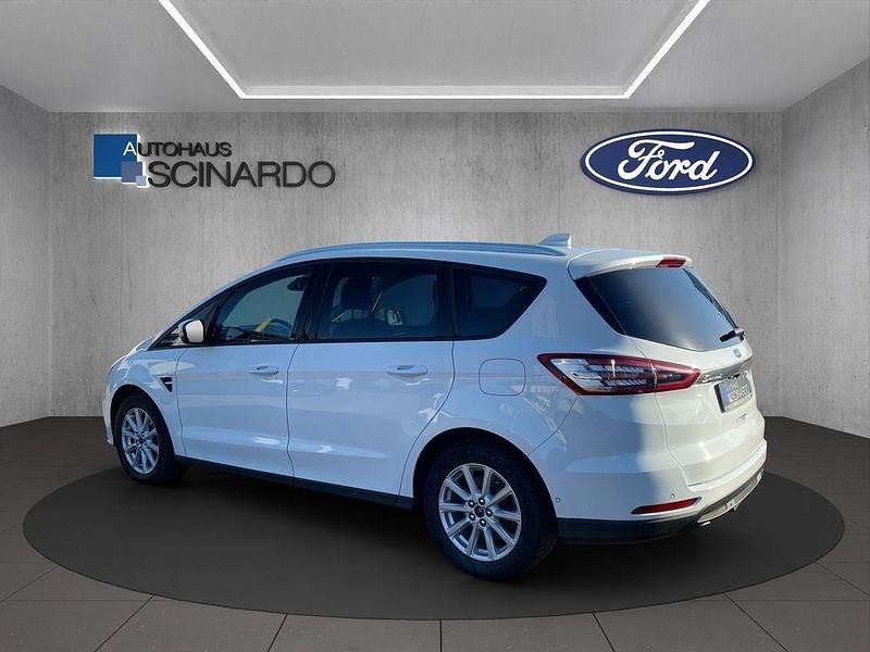Gebraucht Ford S-MAX S 150 PS (110 kW) 2020 Weiß Van / Kleinbus