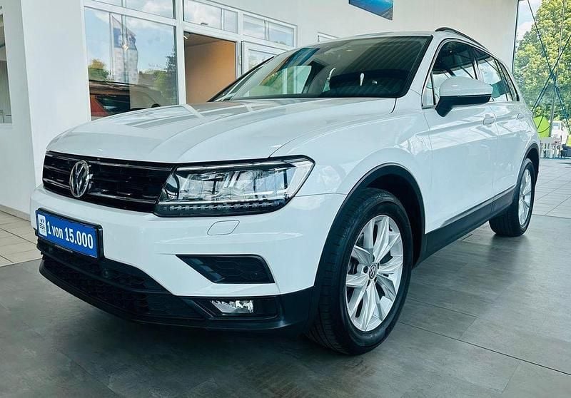 Pure white Gebraucht 2020 VW Tiguan Comfortline SUV | 22.480 € (Fairer Preis) - Bild 1/4