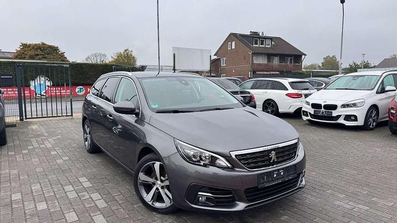 Schwarz (gris platinium) Gebraucht 2019 Peugeot 308 Allure Kombi | 13.900 € (Fairer Preis) - Bild 1/4