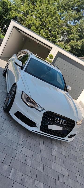 Weiß Gebraucht 2012 Audi A6 Kombi | 16.100 € (Teuer) - Bild 1/4