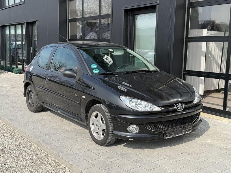 Gebraucht Peugeot 206 75 PS (55 kW) 2006 Schwarz Kleinwagen
