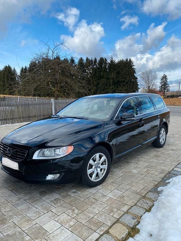 Gebraucht Volvo V70 Kinetic 150 PS (110 kW) 2014 Schwarz Kombi