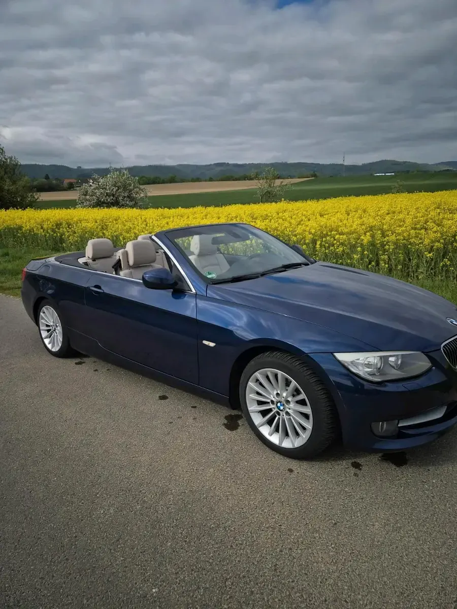 Używany BMW 325 Cabriolet 204 KM (150 kW) 2012 Niebieski Kabriolet